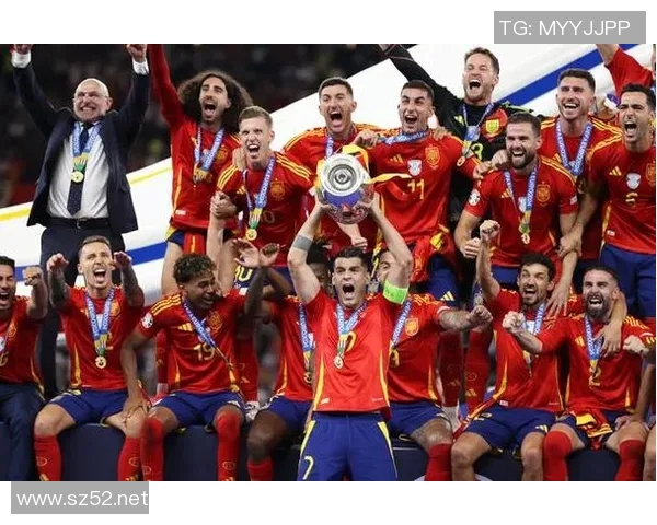 西班牙足球甲级联赛发展历程与影响力分析:从历史辉煌到现代竞技变革 西班牙足球甲级联赛发展历程与影响力分析:从历史辉煌到现代竞技变革